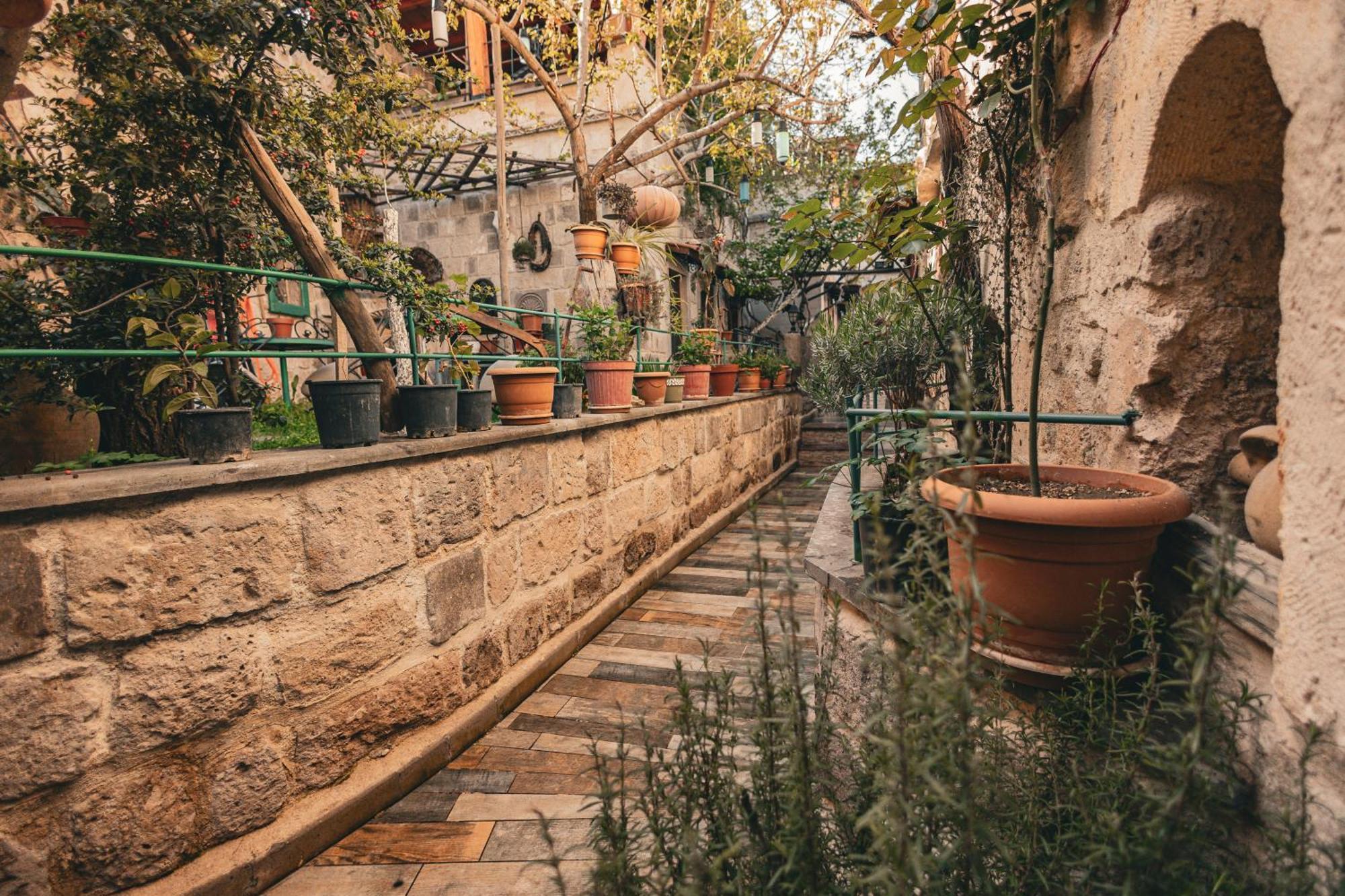 Vintage Cave House Hotel Goreme